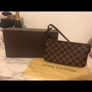 louis vuitton pochette